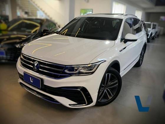 VOLKSWAGEN TIGUAN 2.0 300 TSI GASOLINA ALLSPACE R-LINE AUTOMÁTICO VOLKSWAGEN TIGUAN 2.0 300 TSI GASOLINA ALLSPACE R-LINE AUTOMÁTICO